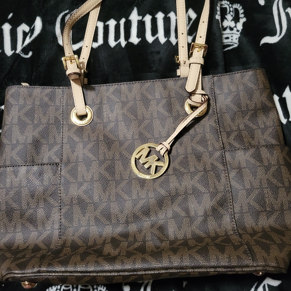 Authentic, Never Used, New Without Tag. Michael Kors Brown Jet Set Tote Bag